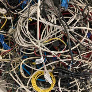 Câble électrique et informatique avec prises